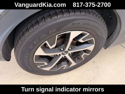 Used 2023 Kia Sportage EX image 10