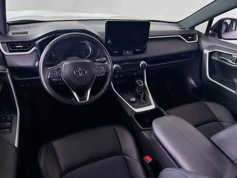 Certified 2025 Toyota RAV4 XSE AWD/4WD image 19