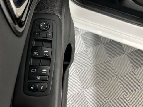 Used 2024 Dodge Durango GT image 15