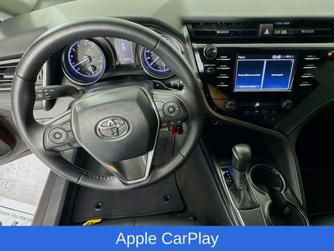 Used 2019 Toyota Camry L image 12