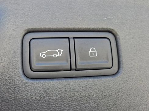 Used 2025 Hyundai Santa Fe XRT AWD/4WD image 17