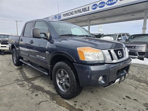 Used 2015 Nissan Titan PRO-4X w/ Pro-4x Luxury Package image 4