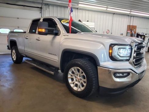 Used 2018 GMC Sierra 1500 SLE w/ SLE Value Package AWD/4WD image 2