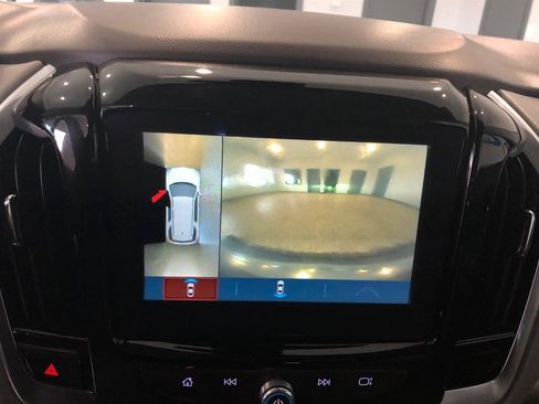 Used 2019 Chevrolet Traverse Premier image 20