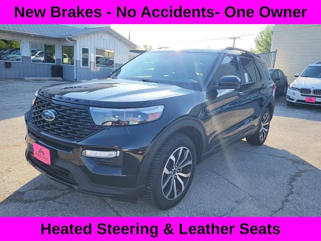 Used 2023 Ford Explorer ST-Line w/ Class IV Trailer Tow Package AWD/4WD image 1
