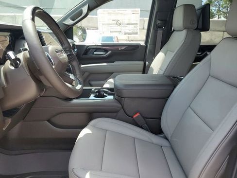New 2026 GMC Yukon XL Elevation AWD/4WD image 19