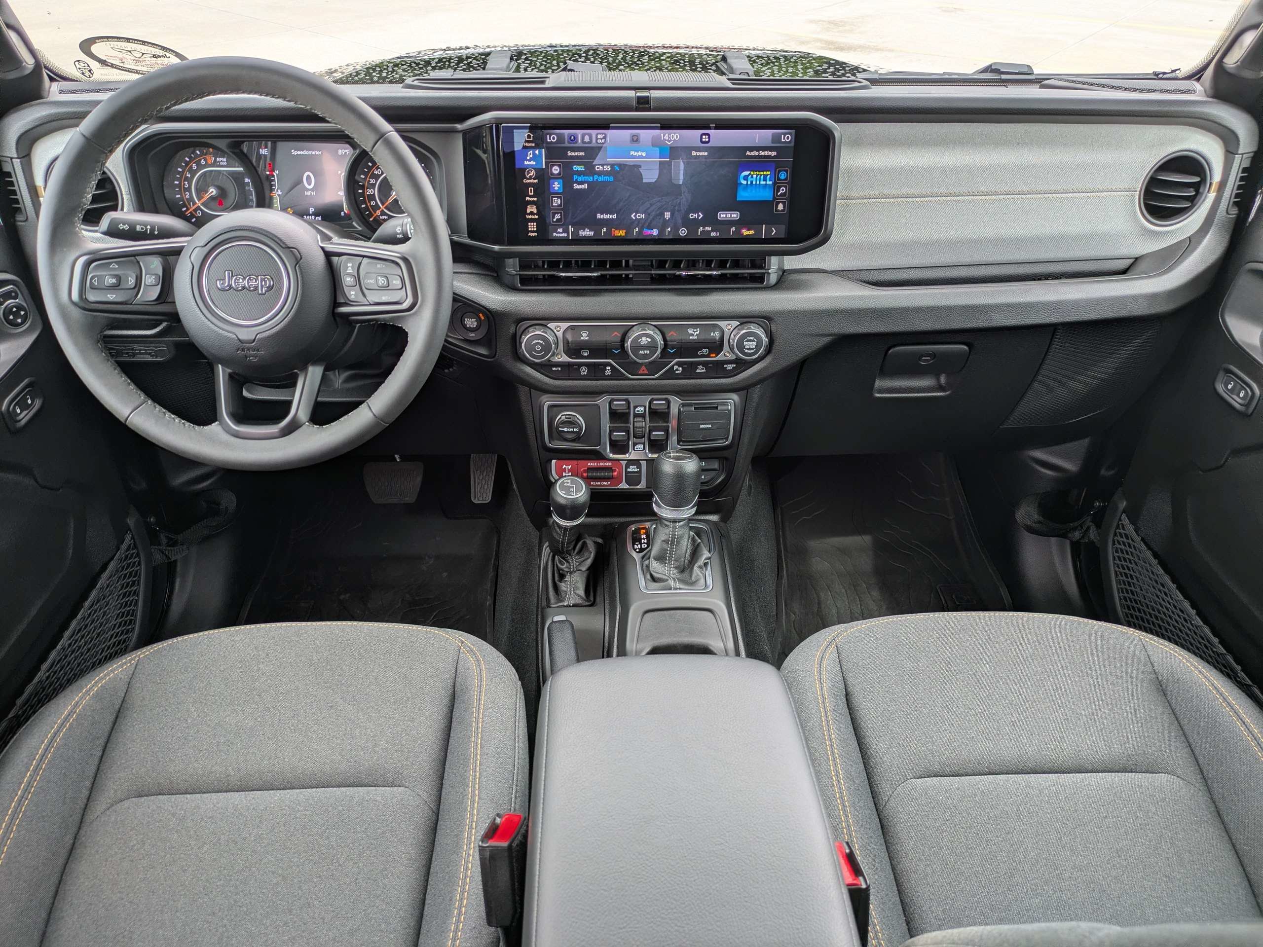 Used 2026 Jeep Gladiator Sport AWD/4WD image 13
