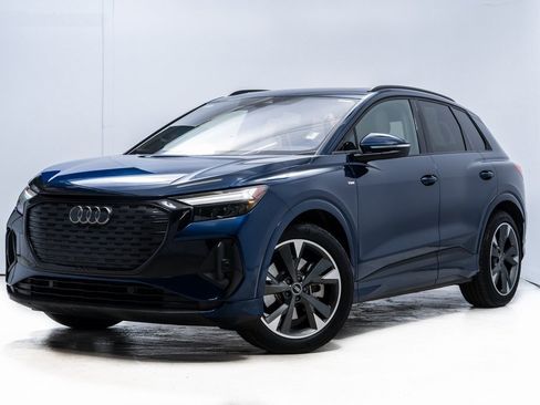 Used 2025 Audi Q4 e-tron Premium Plus w/ Premium Plus image 1