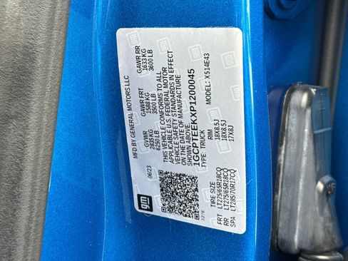 Used 2023 Chevrolet Colorado Trail Boss w/ Technology Package image 52