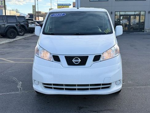 Used 2021 Nissan NV200 SV image 2