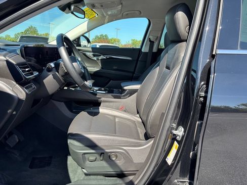 Used 2024 Buick Envision Preferred AWD/4WD image 16