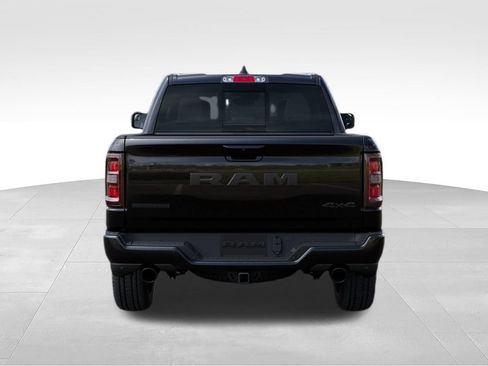 New 2026 RAM 1500 4x4 Crew Cab image 8