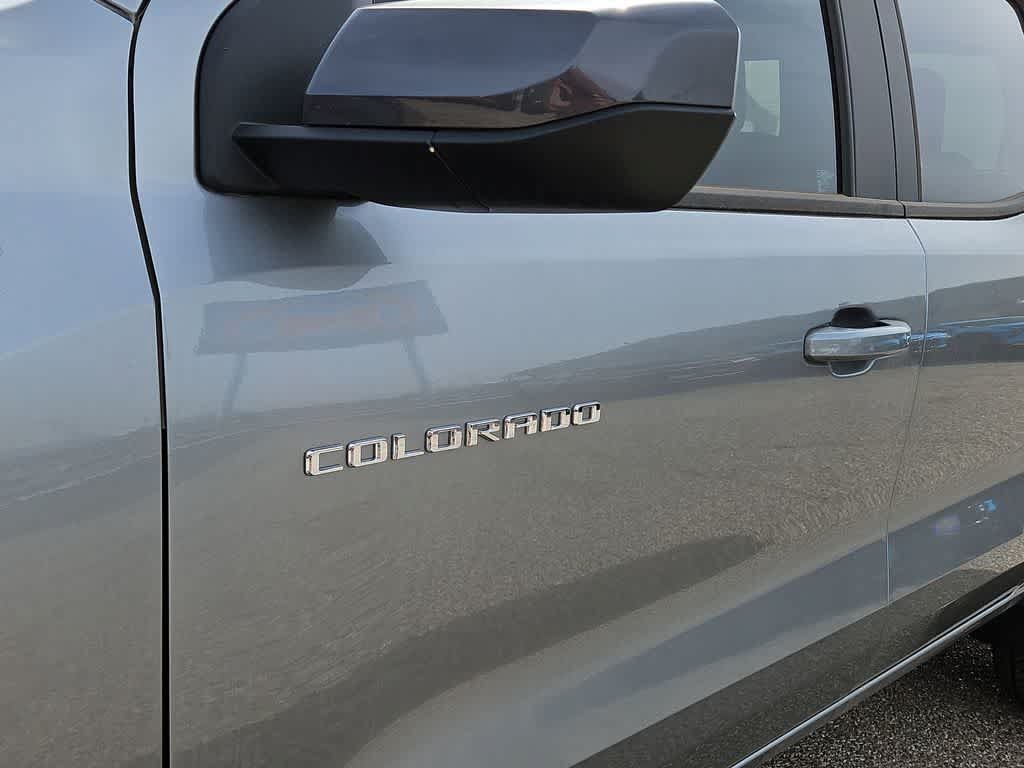 Used 2024 Chevrolet Colorado LT w/ LT Convenience Package II AWD/4WD image 15