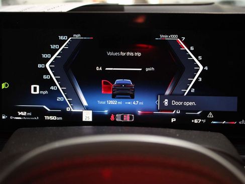 Certified 2025 BMW X6 M60i w/ Parking Assistance Package image 21