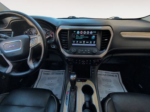 Used 2019 GMC Acadia Denali w/ Technology Package AWD/4WD image 11