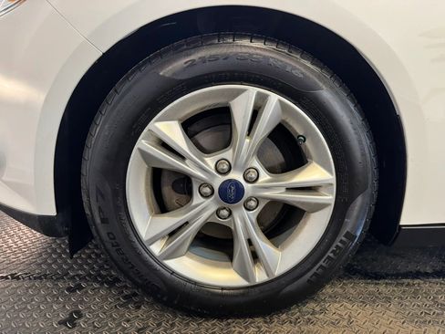 Used 2014 Ford Focus SE FWD image 34