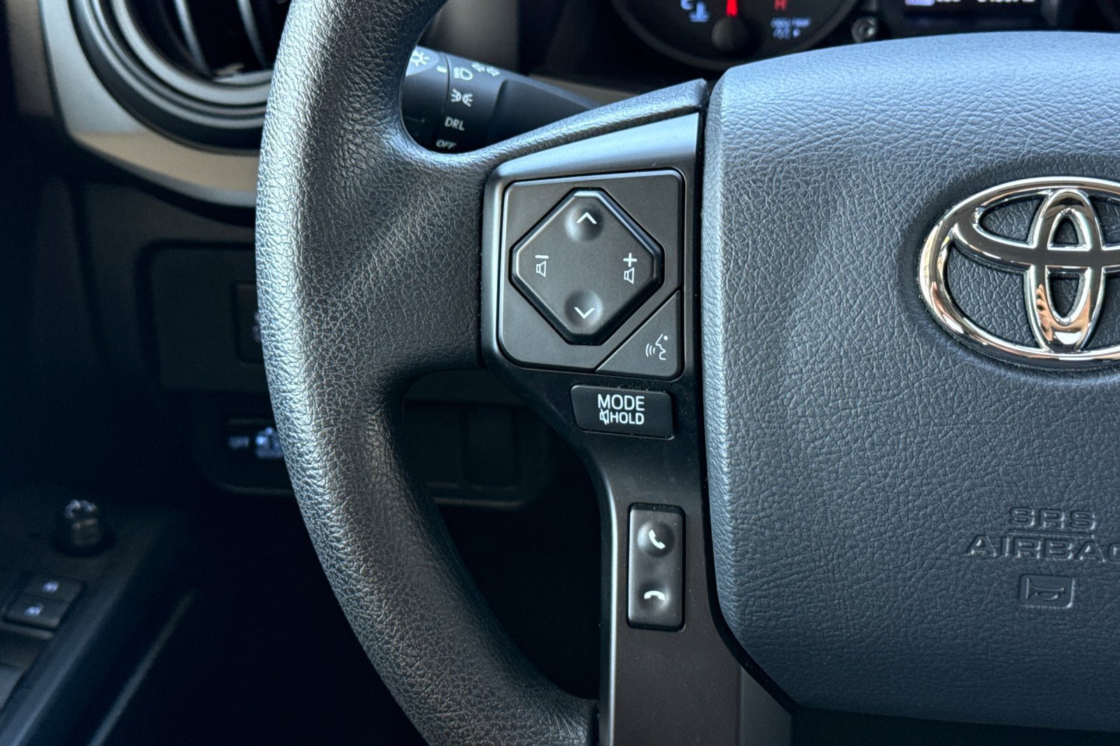 Used 2023 Toyota Tacoma SR w/ SR Convenience Package RWD image 32