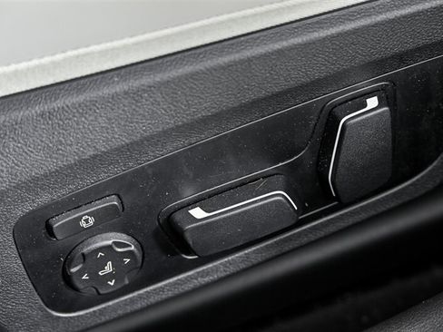 Used 2025 BMW M3 Competition AWD/4WD image 19