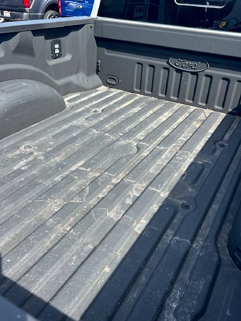 Used 2024 Ford F250 Platinum w/ FX4 Off-Road Package AWD/4WD image 18