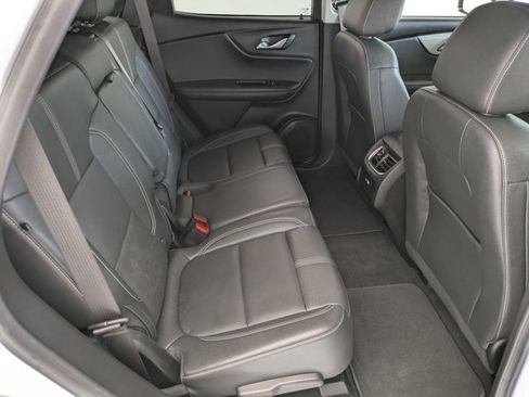 Used 2024 Chevrolet Blazer LT image 18