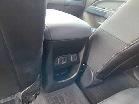 Used 2019 Chevrolet Colorado Z71 RWD image 8