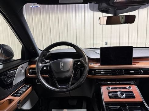 Used 2022 Lincoln Aviator Reserve w/ Equipment Group 201A AWD/4WD image 37