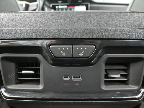 Used 2025 GMC Sierra 3500 AT4 image 47