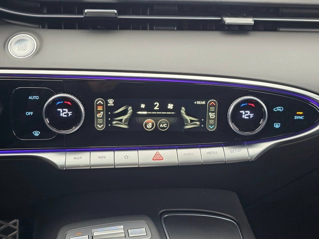 Certified 2025 Genesis GV70 3.5T Sport w/ Sport Advanced Package AWD/4WD image 16