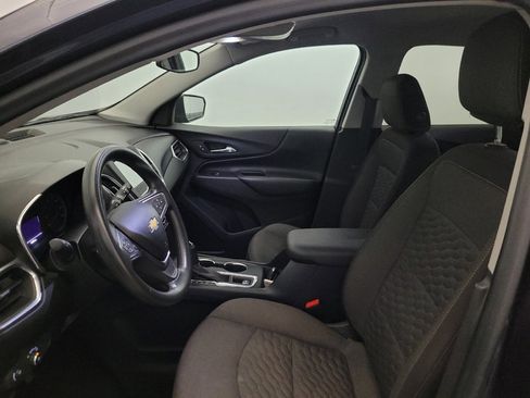 Used 2018 Chevrolet Equinox LT AWD/4WD image 17