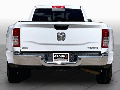 Used 2024 RAM 3500 Tradesman w/ Chrome Appearance Group AWD/4WD image 6