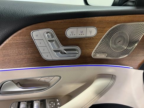 Used 2022 Mercedes-Benz GLS 450 4MATIC image 23