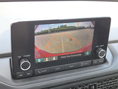 Used 2025 Honda Accord SE image 8