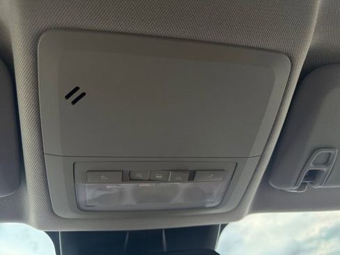 Used 2014 Chevrolet Cruze Eco image 26