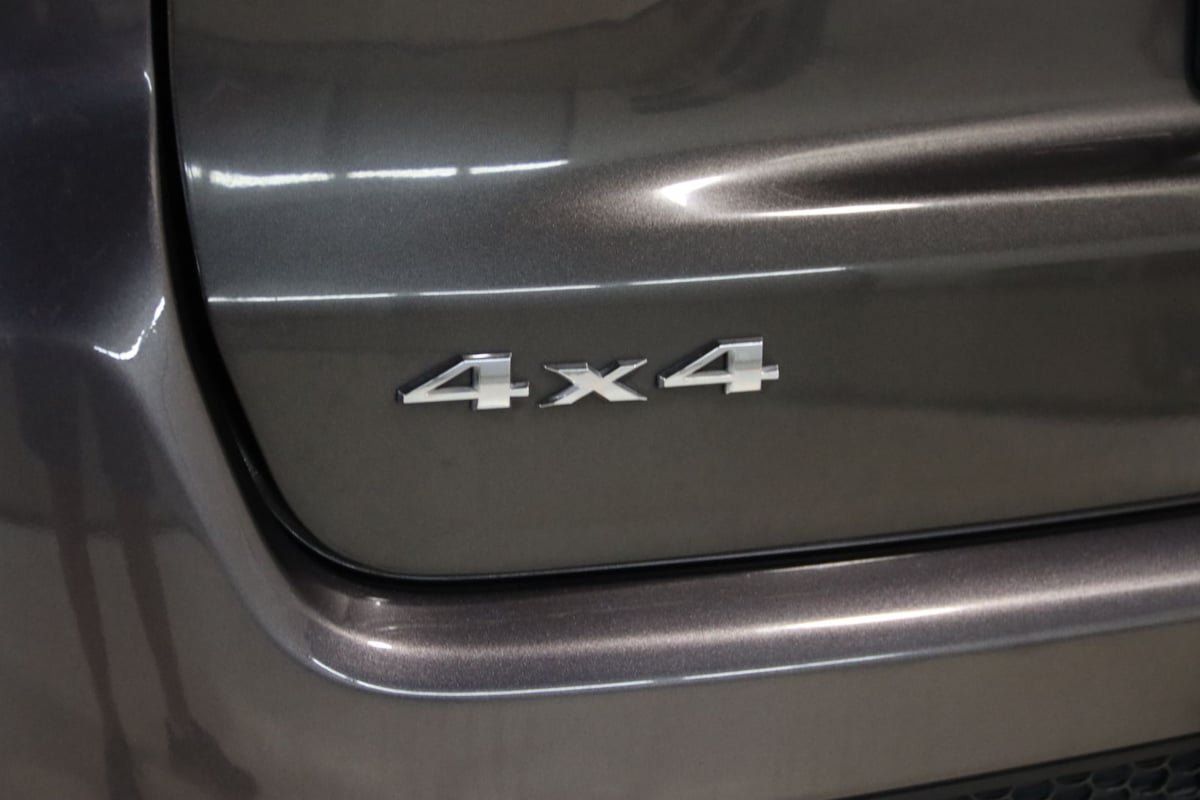 Used 2018 Jeep Compass Sport AWD/4WD image 11