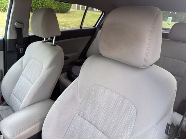Used 2020 Kia Sportage LX AWD/4WD image 9