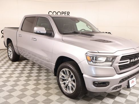 Used 2023 RAM 1500 Laramie AWD/4WD image 1