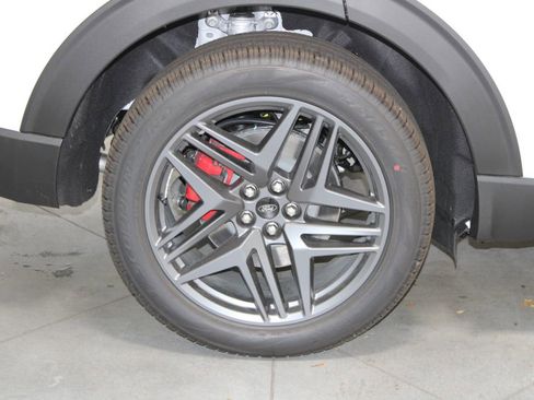 New 2026 Ford Explorer ST w/ Sun And Sound Package image 12