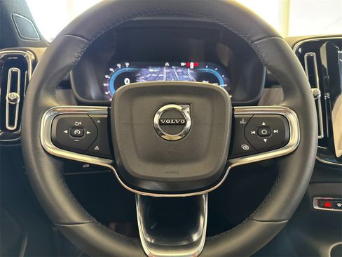 Certified 2023 Volvo C40 P8 Recharge Plus image 22