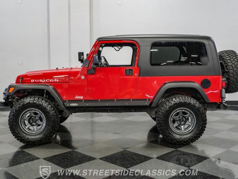 Used 2005 Jeep Wrangler Unlimited Rubicon w/ Security Group AWD/4WD image 2