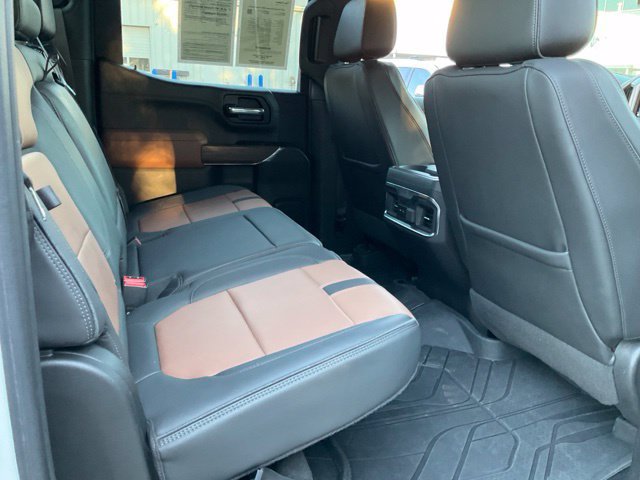 Used 2022 Chevrolet Silverado 1500 High Country AWD/4WD image 19