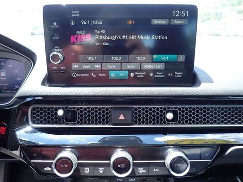 Used 2023 Honda Civic Touring image 29