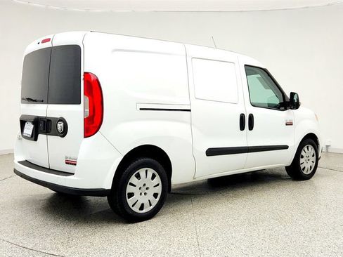 Used 2018 RAM ProMaster City Tradesman SLT FWD image 5