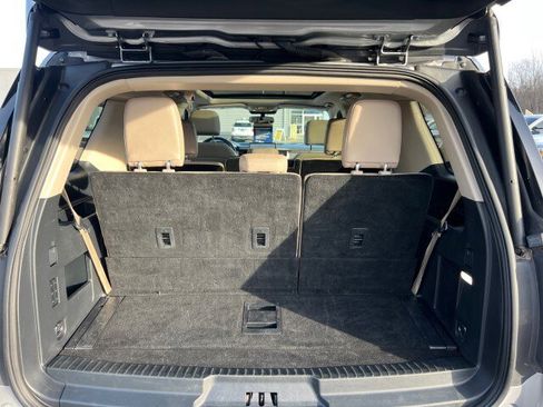 Certified 2024 Ford Expedition Limited image 26