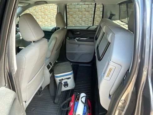 Used 2020 Honda Ridgeline RTL-E image 12