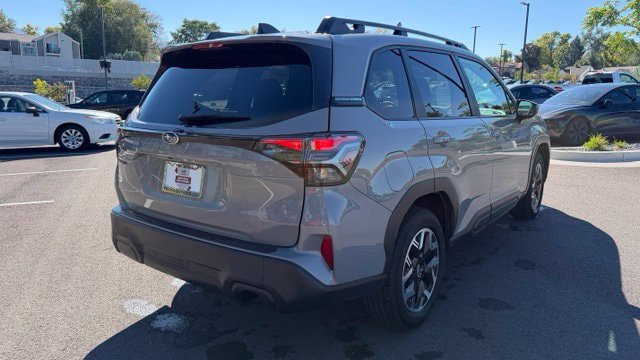 Used 2026 Subaru Forester Premium AWD/4WD image 3