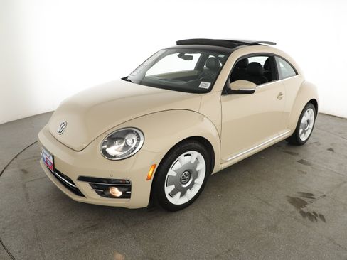 Used 2019 Volkswagen Beetle 2.0T Final Edition SEL image 3