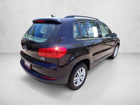 Used 2017 Volkswagen Tiguan S AWD/4WD image 4