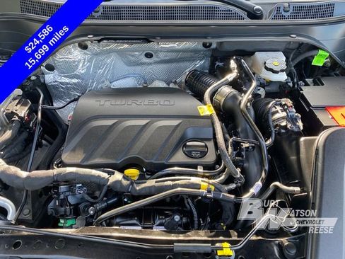 Certified 2025 Chevrolet Trax RS FWD image 14