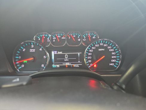 Used 2018 Chevrolet Silverado 1500 LT w/ All Star Edition RWD image 18
