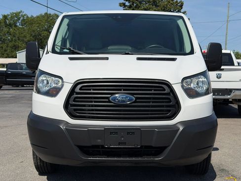 Used 2019 Ford Transit 150 XL RWD image 9